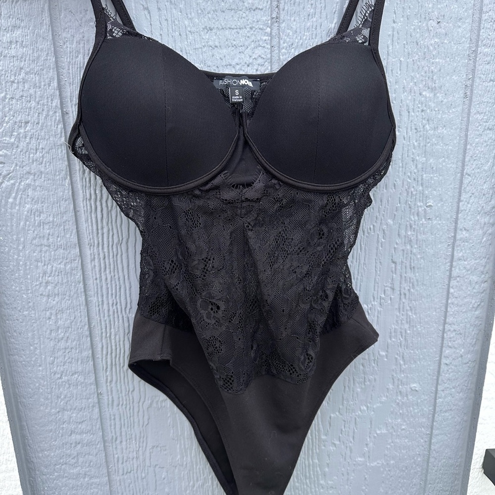 Fashion Nova Black Lace Bodysuit